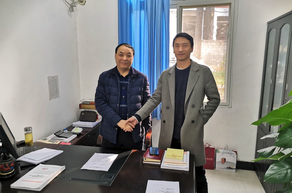 助力汽車零配件擴(kuò)建投資選址項(xiàng)目落地陜西安康,雙方簽定項(xiàng)目投資協(xié)議 助力汽車零配件擴(kuò)建投資選址項(xiàng)目落地陜西安康,雙方簽定項(xiàng)目投資協(xié)議