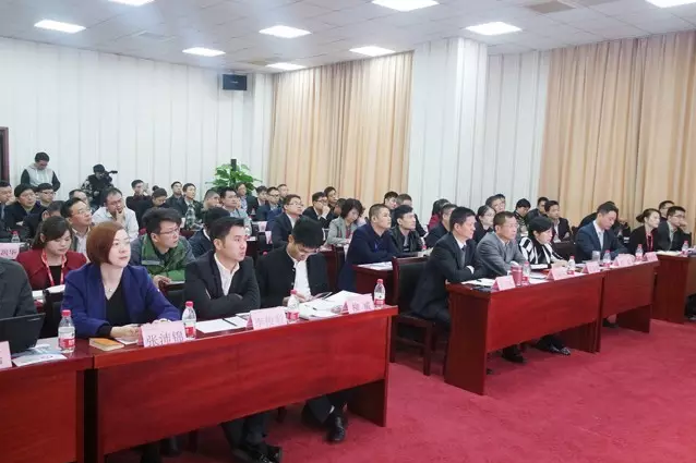 東方龍商務(wù)舉行2016秋季政府園區(qū)委托招商引資培訓(xùn)班