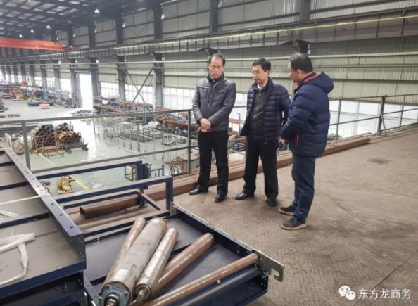 陪同政府園區(qū)對接考察智能倉儲物流設備投資選址項目方，加快推進項目落地，提升招商引資實效