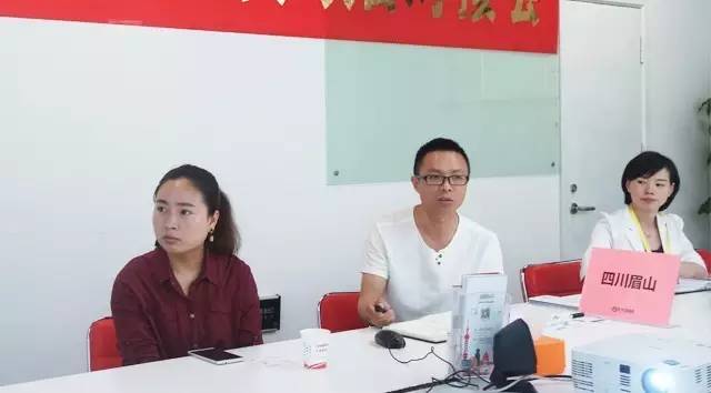 東方龍商務(wù)舉行四場投資選址項(xiàng)目政府對接會，并將同步推進(jìn)項(xiàng)目考察