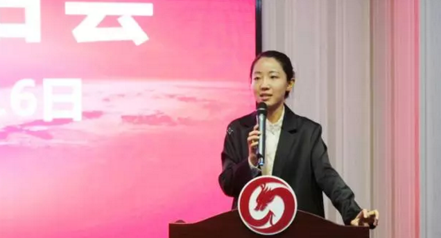 舉行投資選址項(xiàng)目評估會，多個項(xiàng)目將于近期在上?？偛俊⑸钲诜止九c相關(guān)政府園區(qū)進(jìn)行對接