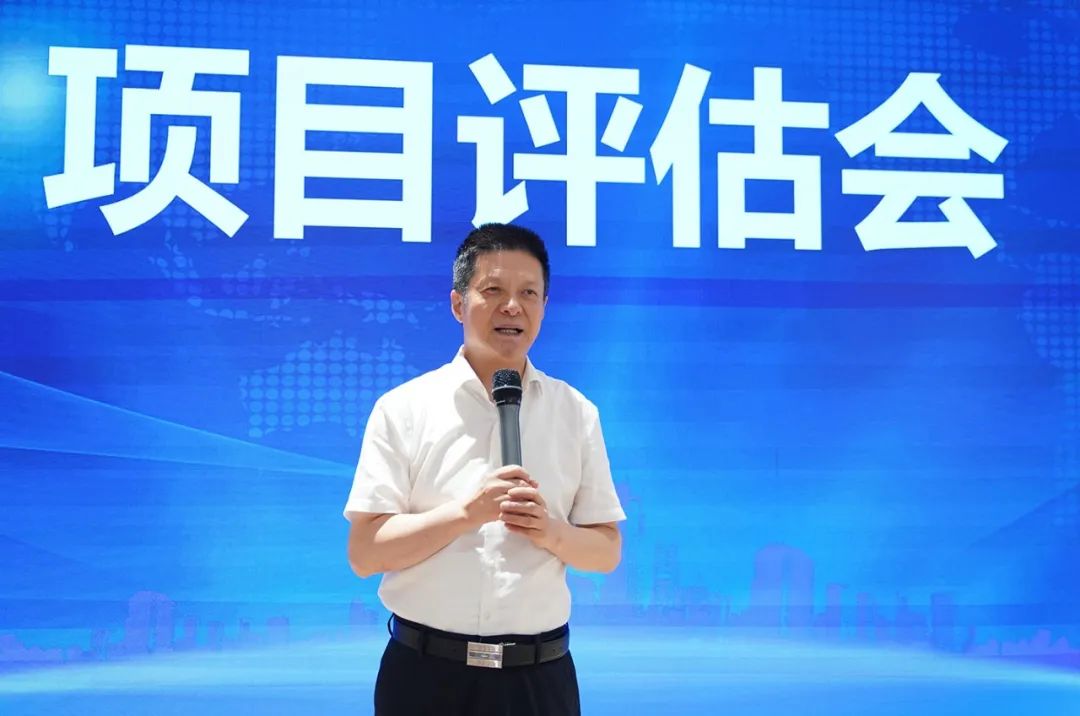 搶抓項(xiàng)目、靠前服務(wù)、推動(dòng)落地！7月下旬，集團(tuán)共35個(gè)優(yōu)質(zhì)投資選址項(xiàng)目通過評估