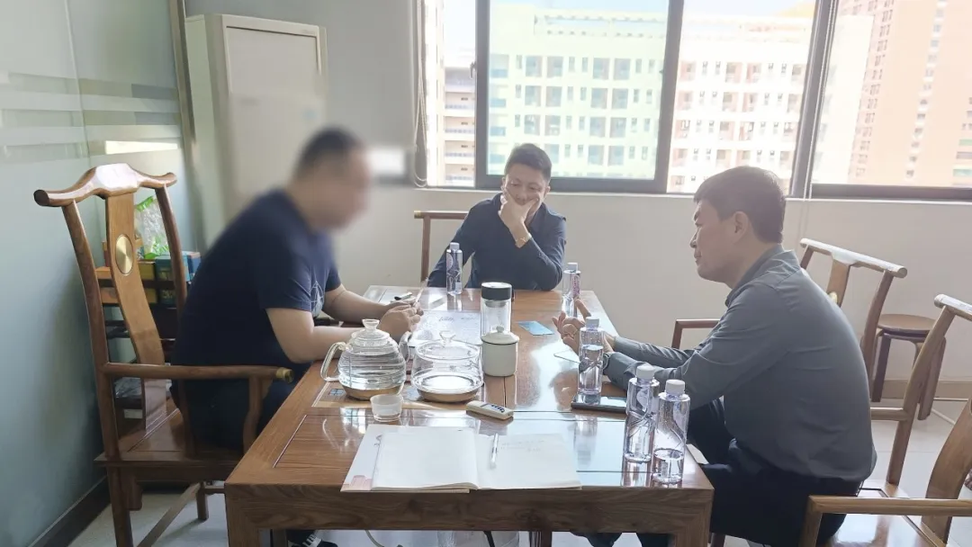 研發(fā)實(shí)力雄厚，客戶訂單穩(wěn)定！湖南某地方政府實(shí)地對(duì)接高規(guī)格背光源生產(chǎn)擴(kuò)建投資選址項(xiàng)目