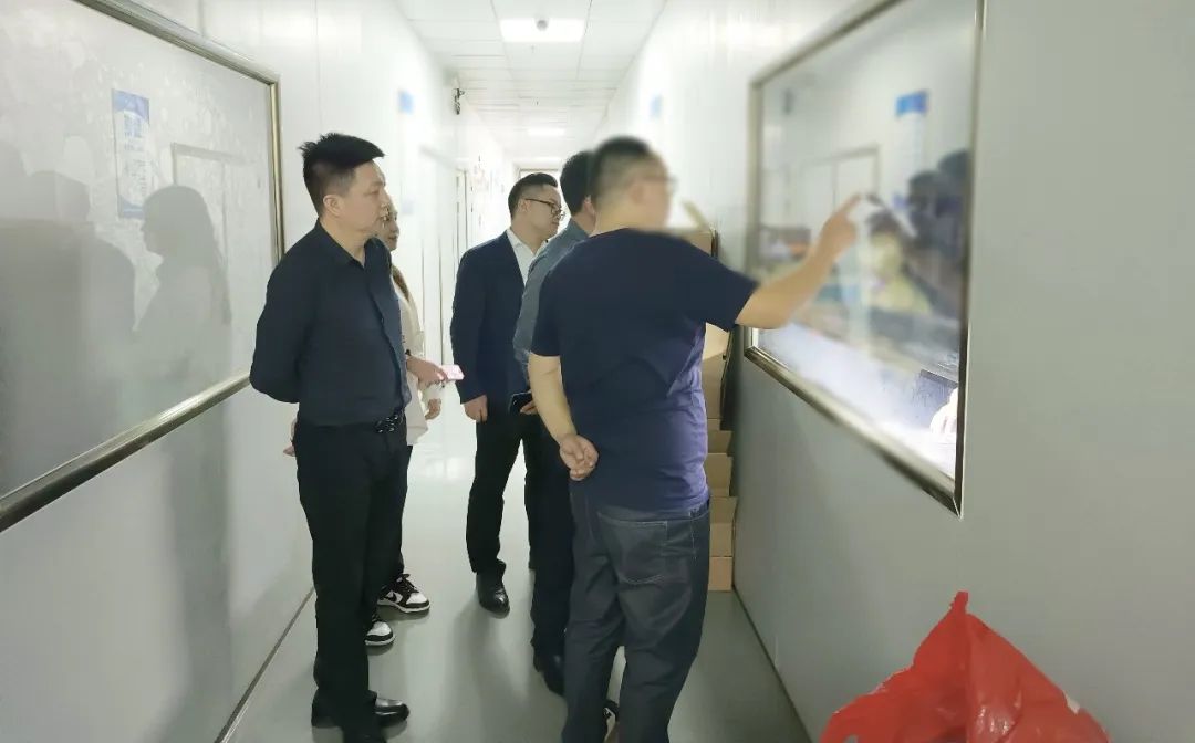 研發(fā)實(shí)力雄厚，客戶訂單穩(wěn)定！湖南某地方政府實(shí)地對(duì)接高規(guī)格背光源生產(chǎn)擴(kuò)建投資選址項(xiàng)目