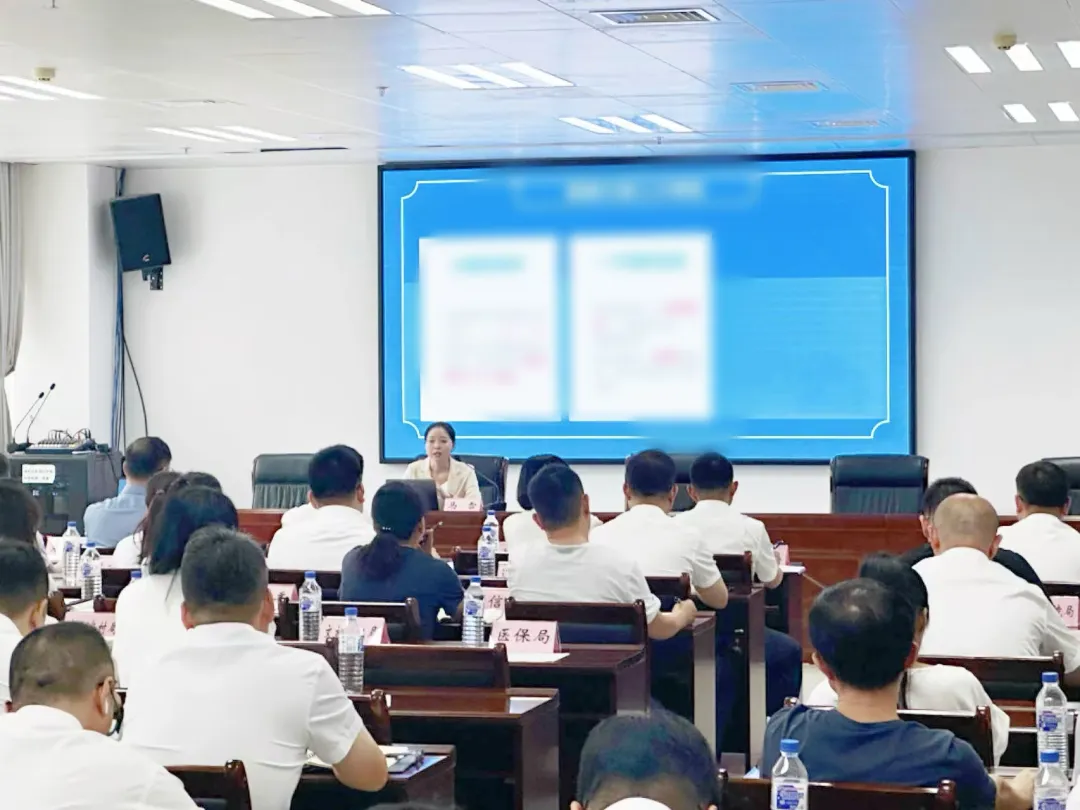 培訓(xùn)規(guī)模達(dá)百人！集團(tuán)受邀赴遼寧省遼陽(yáng)市做政府專業(yè)招商實(shí)戰(zhàn)培訓(xùn)