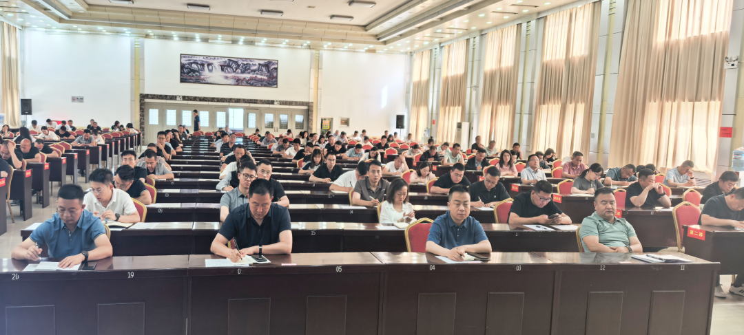 規(guī)模超200人！上海東方龍商務(wù)集團(tuán)應(yīng)邀為甘肅慶陽(yáng)慶城縣做專(zhuān)業(yè)招商實(shí)戰(zhàn)培訓(xùn)